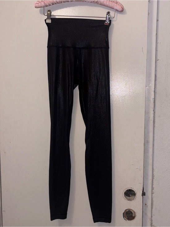 lululemon athletica Pants - lululemon athletica Black High-Waist Shimmer Leggings